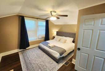 Magnolia House has Balcony rooms