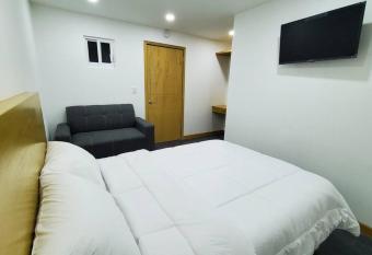 Lugar perfecto para descansar.        has Balcony rooms