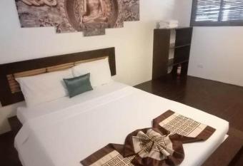 Casa de Patrizia has Balcony rooms