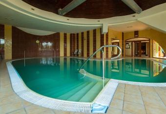 Pension Velky Meder*** has Balcony rooms