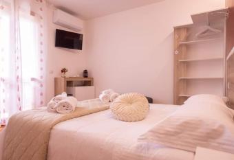 Tra la Terra e le Stelle has Balcony rooms