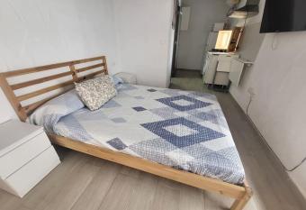 Apartamento Celeste allows 18 year olds to book a room
