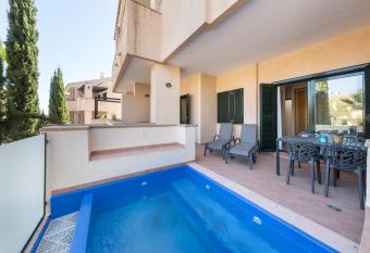 El Oasis Malasia 16 Bajo A has Balcony rooms