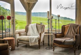 Horses & Style has Balcony rooms