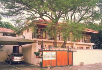 Harties Lodge - Meerhof Bay View 8 allows 18 year olds to book a room