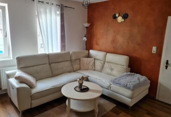 Alex Mei  ner has Balcony rooms