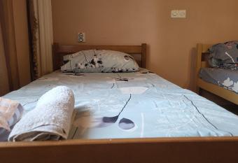 Ferit Apartment Hostel has Balcony rooms