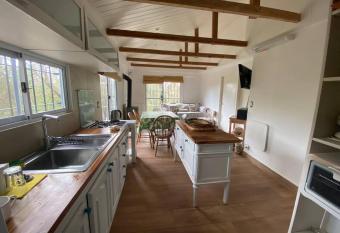 Delta Zen 2 has Balcony rooms