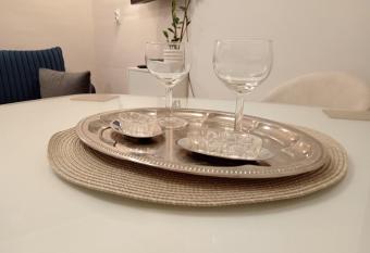 Red Square Apartment has Balcony rooms