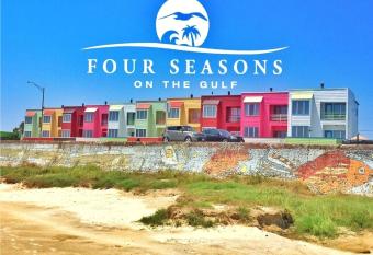 Four Seasons on the Gulf has Balcony rooms