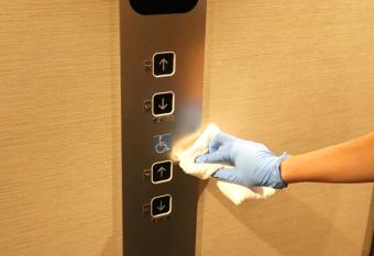 JR Inn Sapporo has Smoking rooms