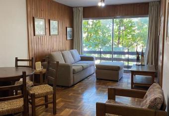 Apartamento hermanos has Balcony rooms