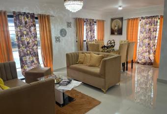 Apartamento de 3 Recamaras C  modo con Seguridad Todo el Tiempo allows 18 year olds to book a room