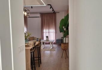 Ramos Gardens has Balcony rooms