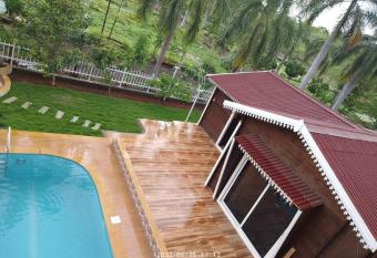 WoodnStone -Lakde ka Bunglow has Balcony rooms