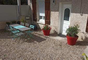 Appartement T3 - RDC-Parking Gratuit has Balcony rooms