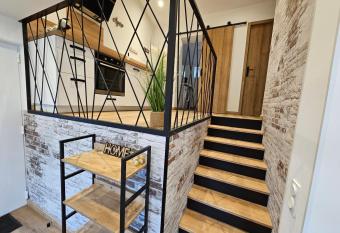 Maison enti  re proche plage allows 18 year olds to book a room