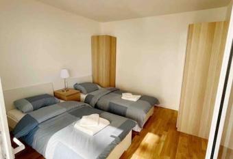 Location mobilit   ou   tudiant 1 mois minimum allows 18 year olds to book a room