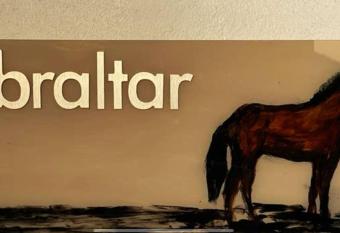 Casa Carmen Culebra- Gibraltar allows 18 year olds to book a room