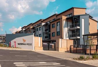 Icon Living at 997 Waterfall allows 18 year olds to book a room