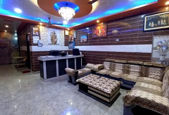 Govind guest house has Smoking/Balcony rooms