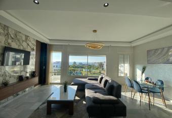 luxury condo with sea view allows 18 year olds to book a room