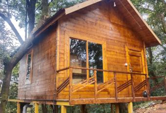 Jhari Mountain view Homestay has Balcony rooms