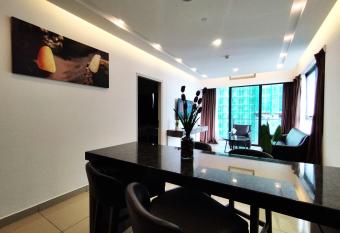 TopGenting SereneColdInn2R2B7Pax at GrdIonDelmn allows 18 year olds to book a room