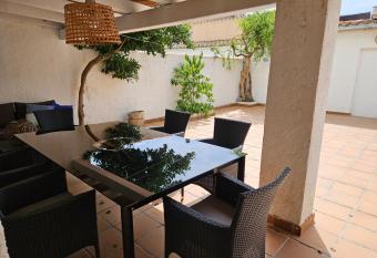 Casa Hilda has Balcony rooms