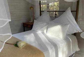 Lybelle Studio allows 18 year olds to book a room