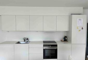 Charmerende 3-v  relses lejlighed has Balcony rooms