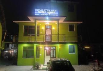 Himalayan Nest Guest House has Balcony rooms