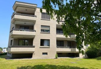 Zimmer in Vaduz FL allows 18 year olds to book a room