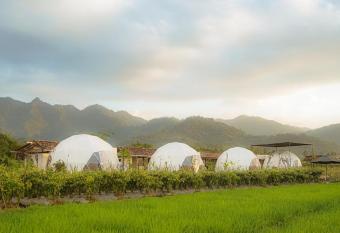 Borobudur Luxury Glamping allows 18 year olds to book a room