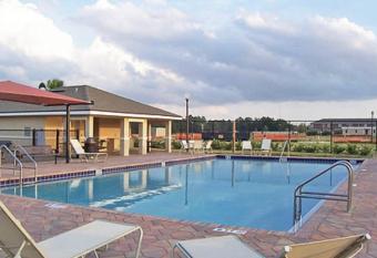 Comfy Private Room allows 18 year olds to book a room