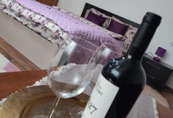 Andreea Residence has Balcony rooms