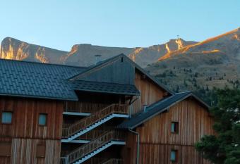 chalet de super D l H  lianth  me has Balcony rooms