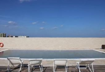 La Perla Bianca has Balcony rooms