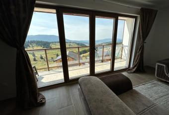 Apartmani    P  ELICA    Vla  i   has Balcony rooms