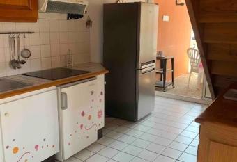 Appartement mimizan plage 200m mer has Balcony rooms