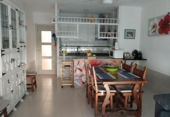 Apartamento a 50 metros de la Playa has Balcony rooms
