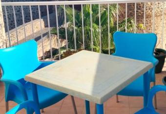 Sea Breeze House allows 18 year olds to book a room