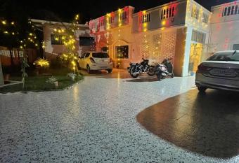 Rainbow Home stay has Balcony rooms