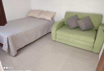 Apto unifamiliar en San Roque Antioquia has Balcony rooms