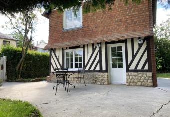 G  te Normandie has Balcony rooms