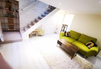 2-level apartment allows 18 year olds to book a room