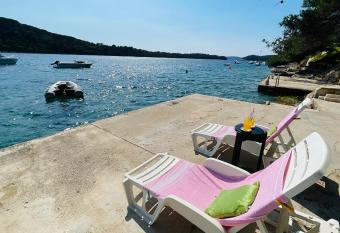 Lovely apartments on the private Beach - island Kor  ula has Balcony rooms