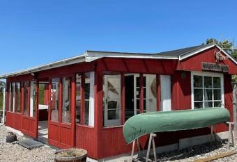 Fjordhytten. Rebuild train wagon from 1937. has Balcony rooms