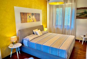 Casa Marta Malpensa Milano-Laghi has Balcony rooms