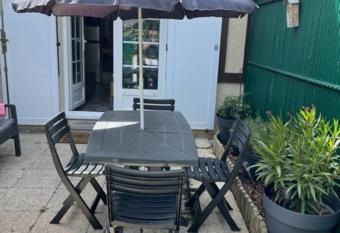 Maison cottage plage has Balcony rooms